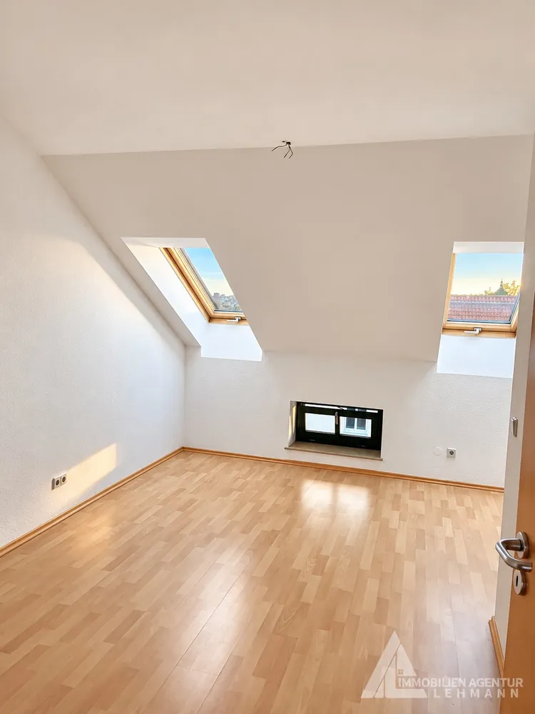 2 Zimmer Wohnung mit 55 m² in Halle (Saale) – Bild 4