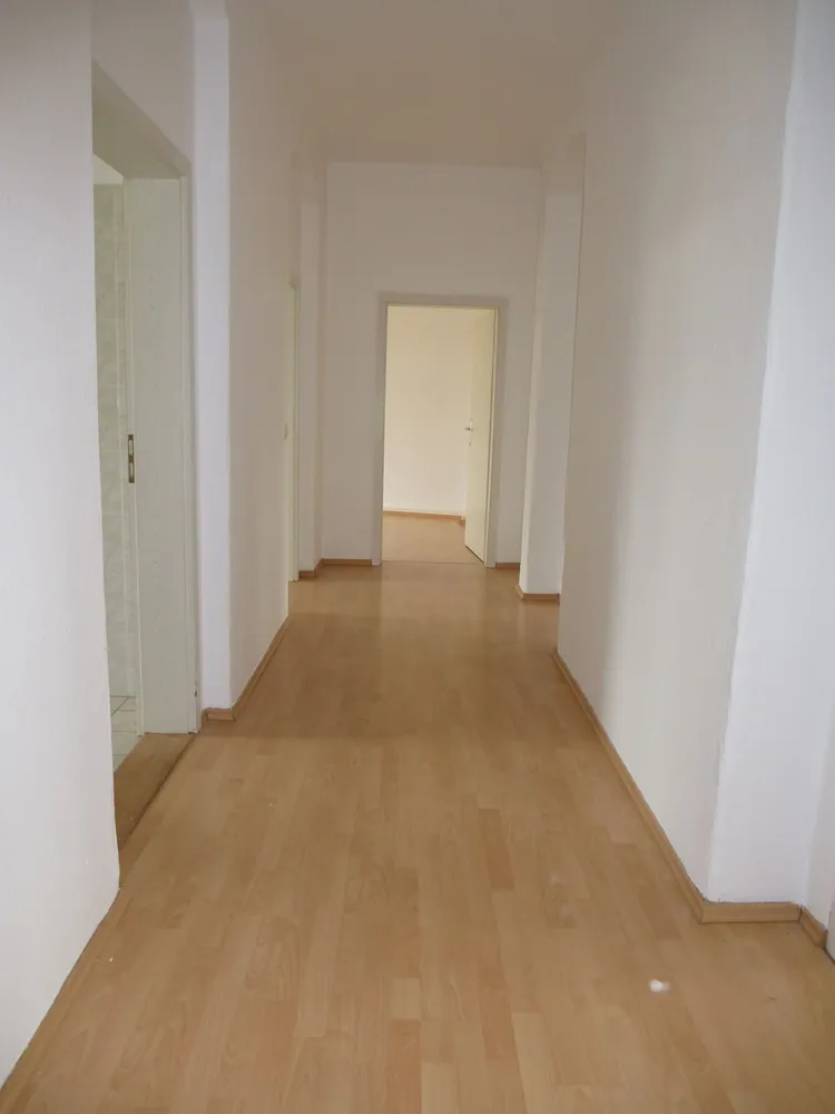 3 Zimmer Wohnung mit 78 m² in Halle (Saale) – Bild 2