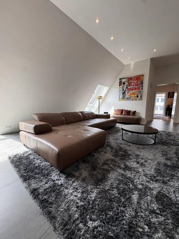 4 Zimmer Wohnung mit 170 m² in Memmingen – Bild 2