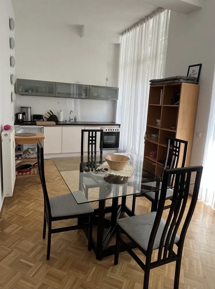 2 Zimmer Wohnung mit 62 m² in Köln – Bild 1