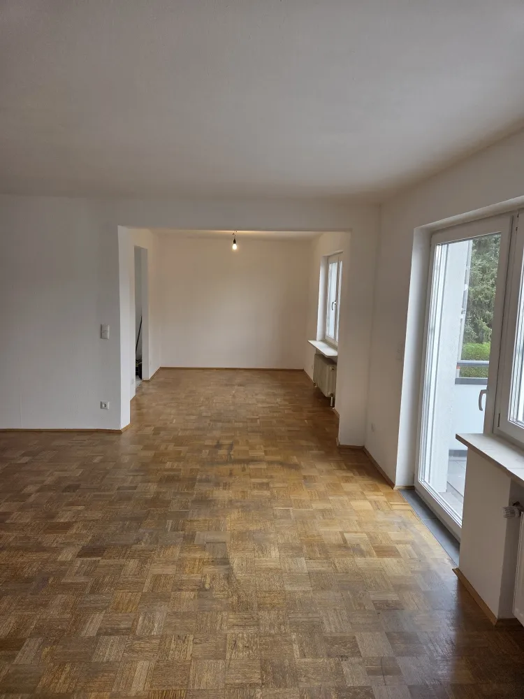 4 Zimmer Wohnung mit 112 m² in München – Bild 4