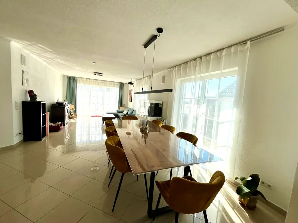 6 Zimmer Haus mit 220 m² in Rottenburg am Neckar – Bild 9
