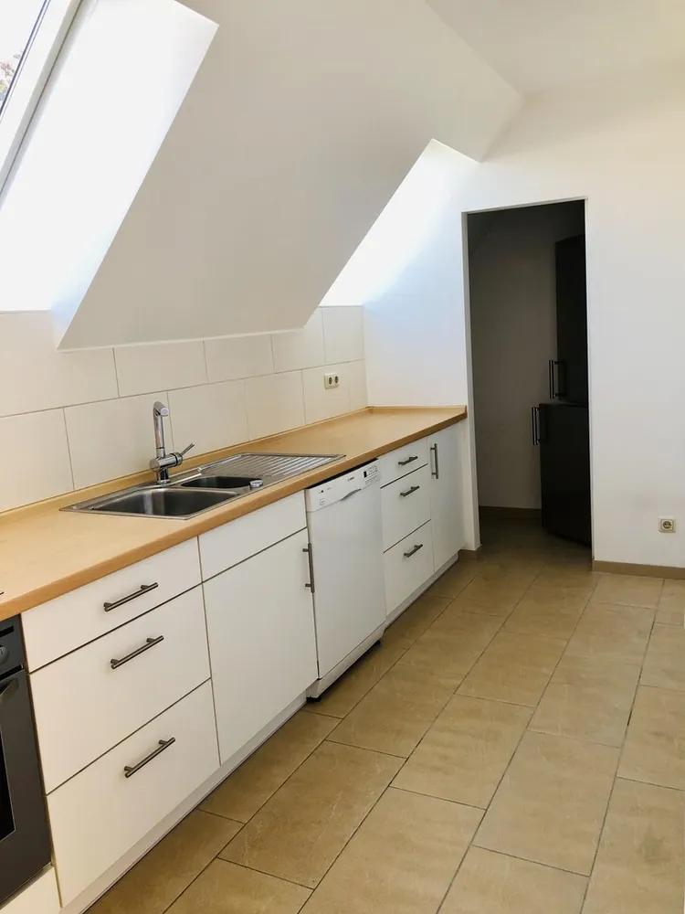 3 Zimmer Wohnung mit 83 m² in München – Bild 6