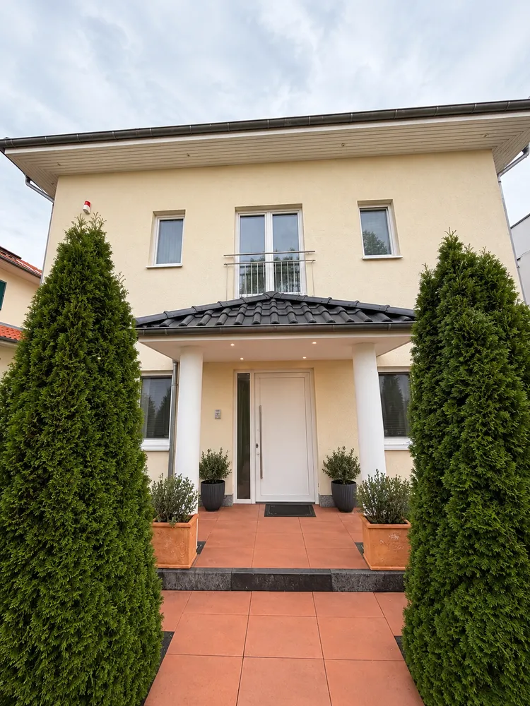 3 room apartment with 80 m² in Berlin – Photo 6