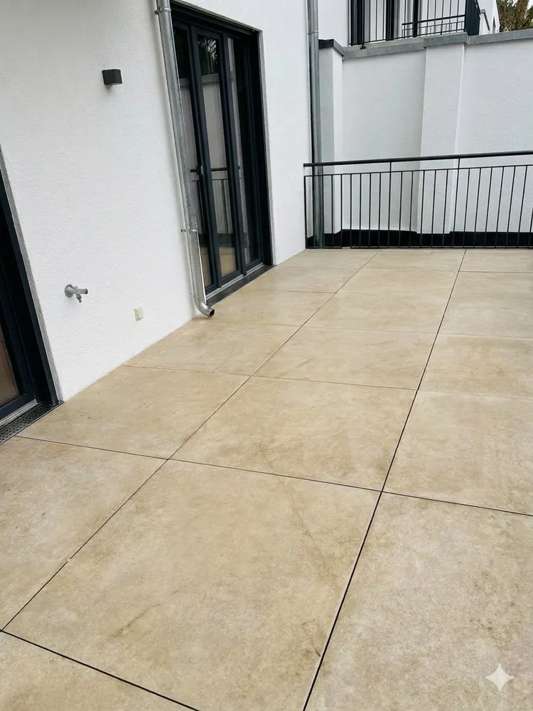 2 Zimmer Wohnung mit 106 m² in Frankfurt am Main – Bild 8