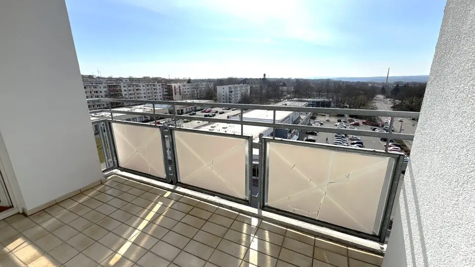 2 Zimmer Wohnung mit 66 m² in Zwickau – Bild 3