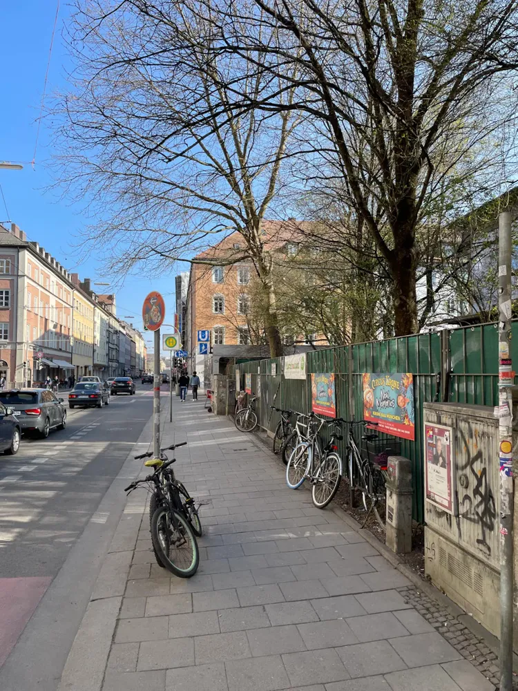 WG-Zimmer mit 13 m² in München – Bild 3
