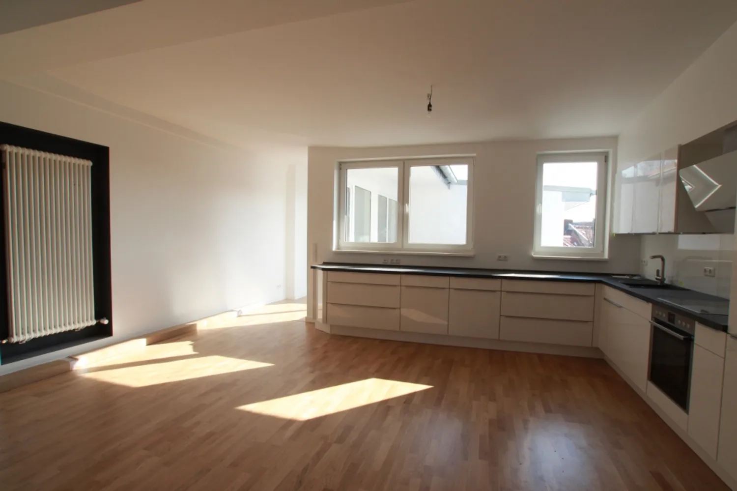 6 Zimmer Wohnung mit 227 m² in Berlin – Bild 5