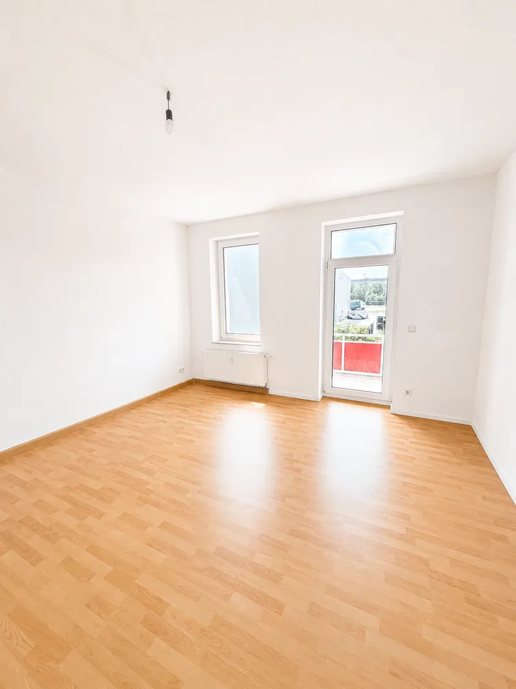 2 room apartment with 65 m² in Chemnitz – Photo 1
