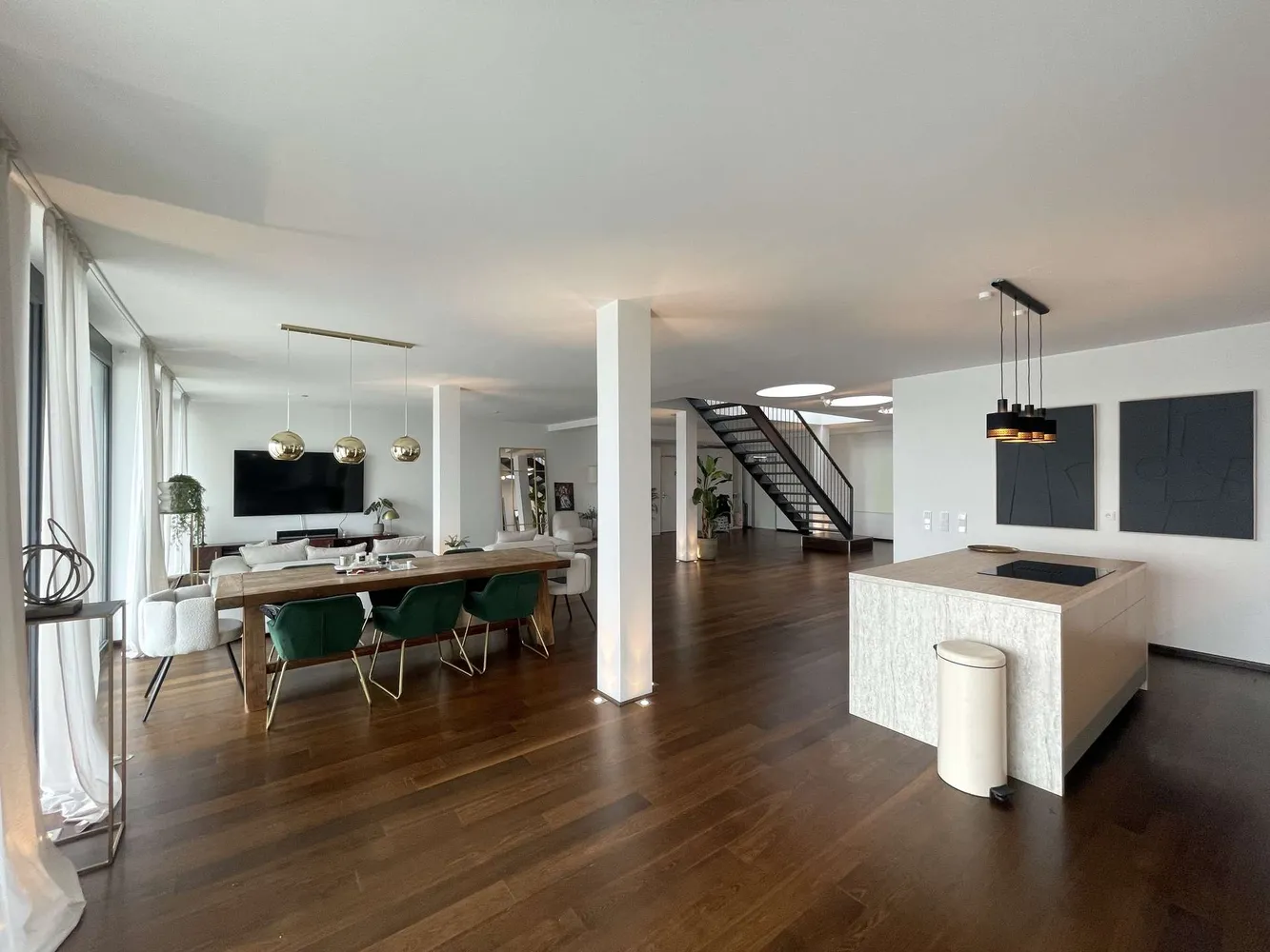 3 Zimmer Wohnung mit 200 m² in Köln – Bild 10