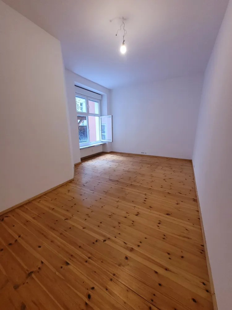 3 room apartment with 103 m² in Berlin – Photo 6