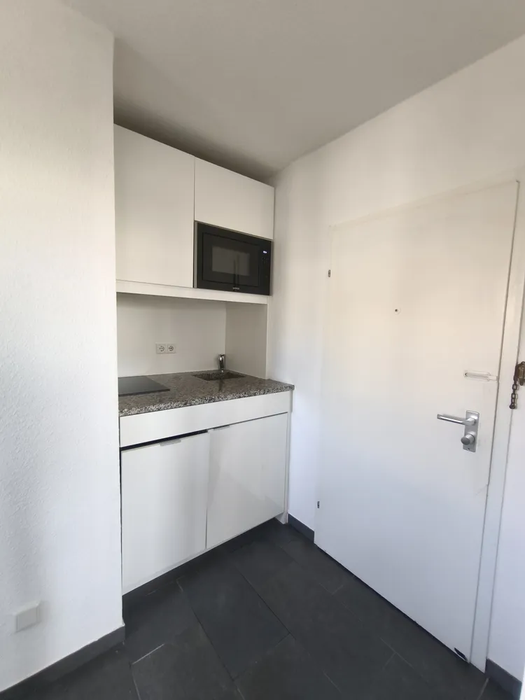 1 room apartment with 35 m² in Cologne – Photo 10