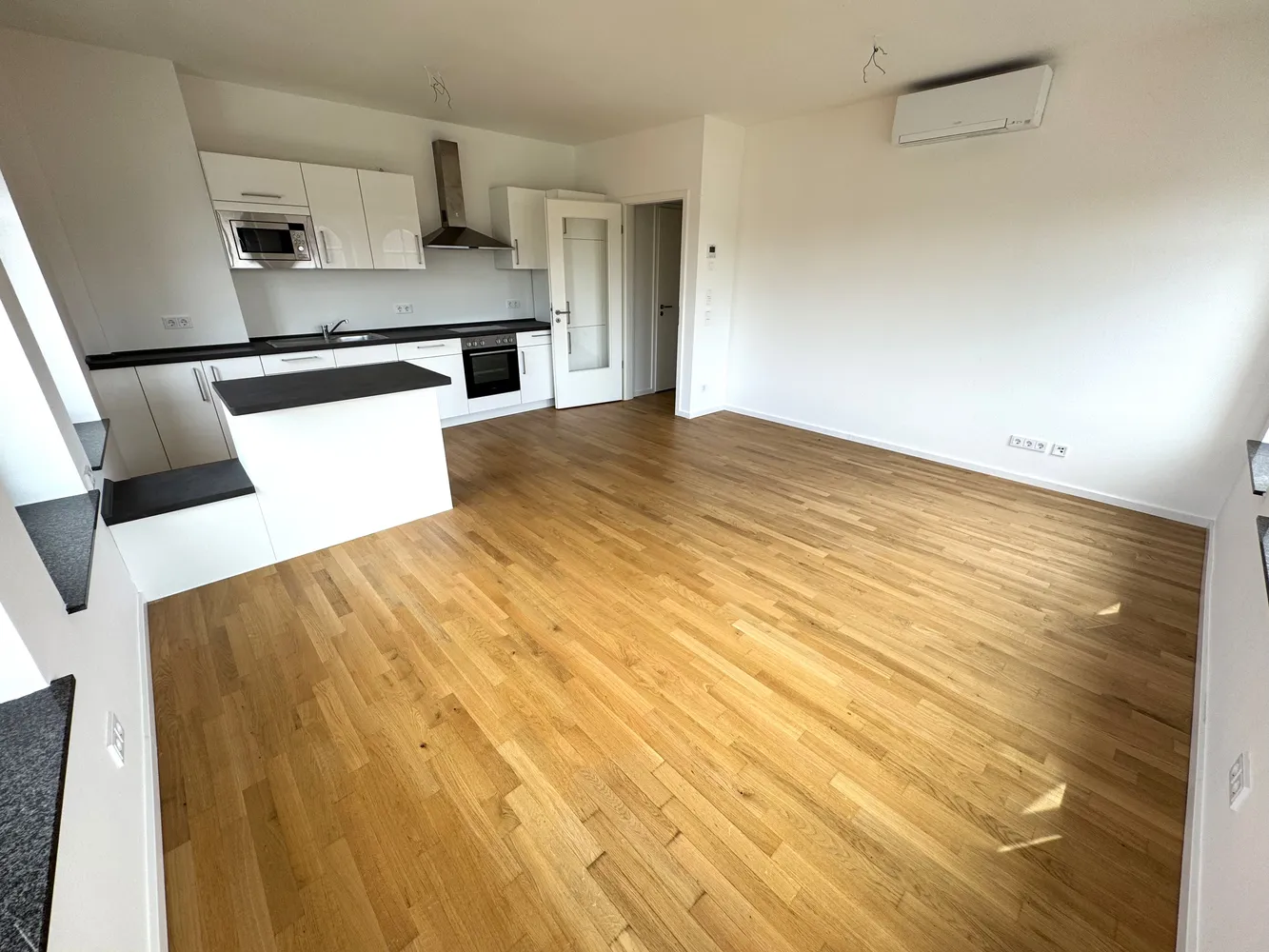 2 Zimmer Wohnung mit 76 m² in Berlin – Bild 8