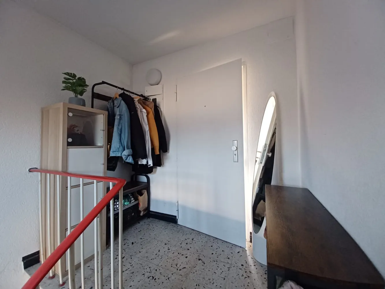 1 Zimmer Wohnung mit 33 m² in Köln – Bild 4