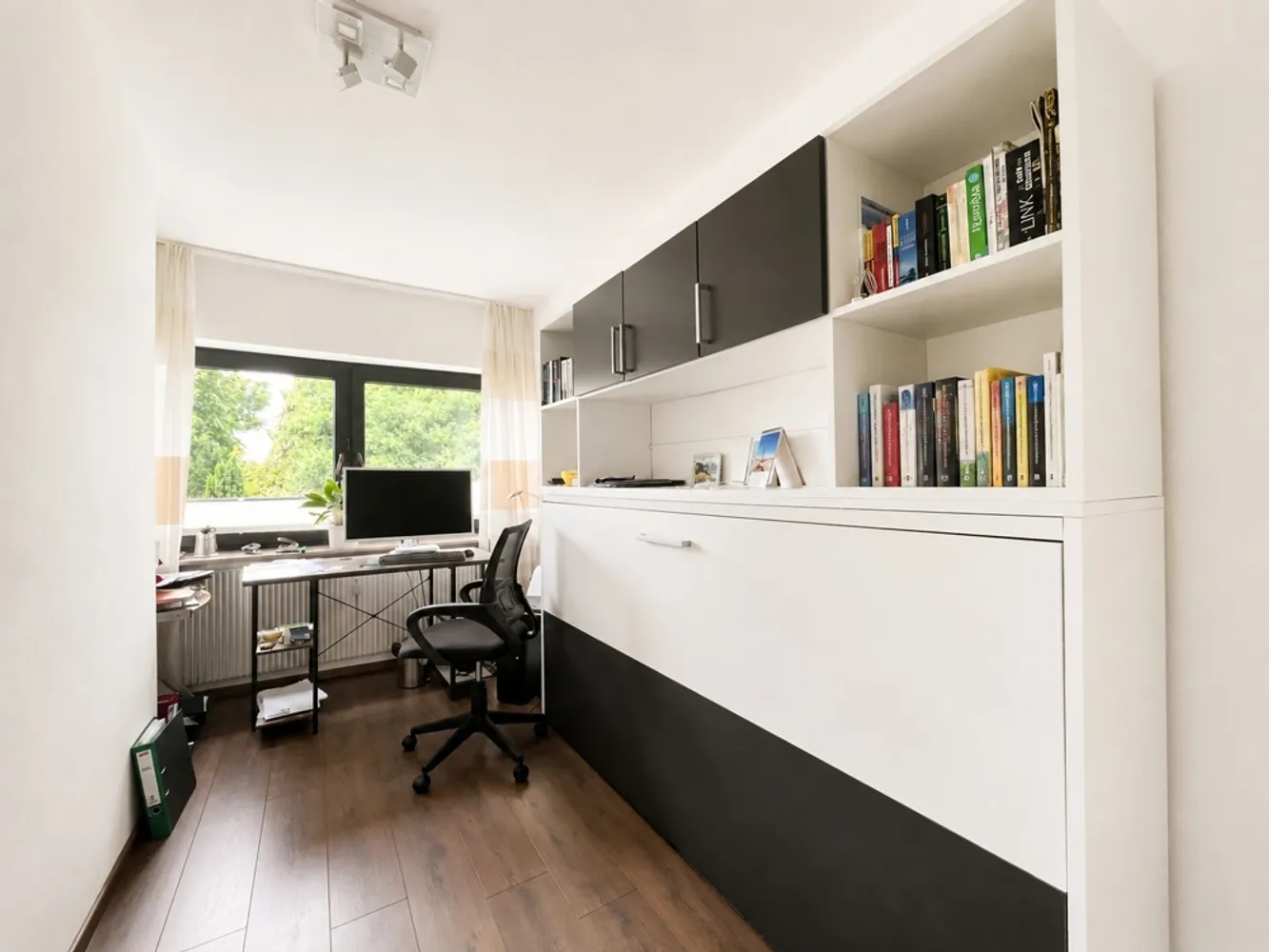 4 Zimmer Wohnung mit 91 m² in Hamburg – Bild 3