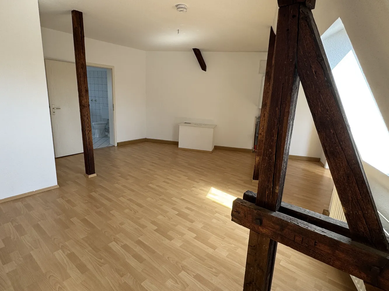 3 Zimmer Wohnung mit 84 m² in Halle (Saale) – Bild 2