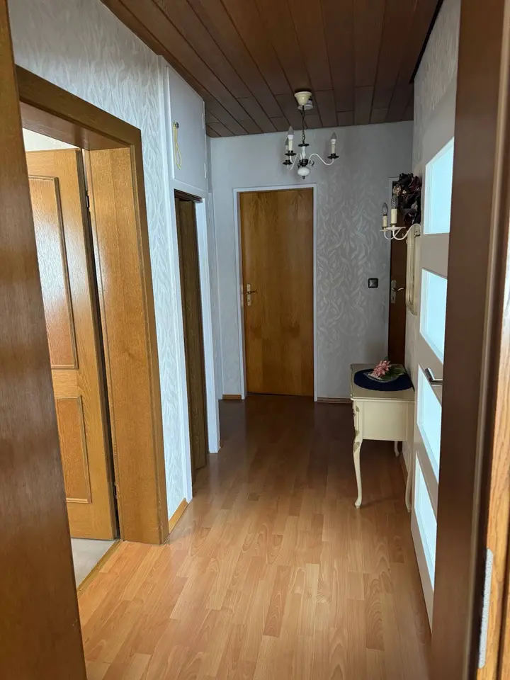 3 Zimmer Wohnung mit 95 m² in Wiesbaden – Bild 4