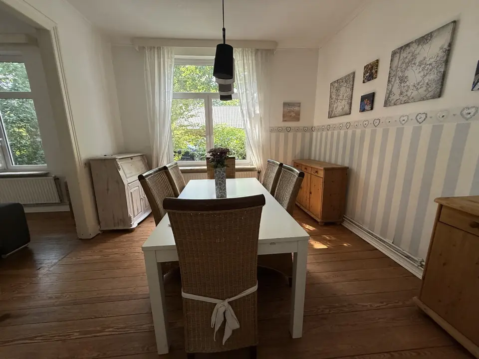 6 room house with 132 m² in Neumünster – Photo 3