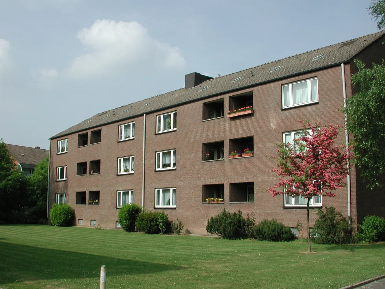 3 Zimmer Wohnung mit 80 m² in Krefeld – Bild 1