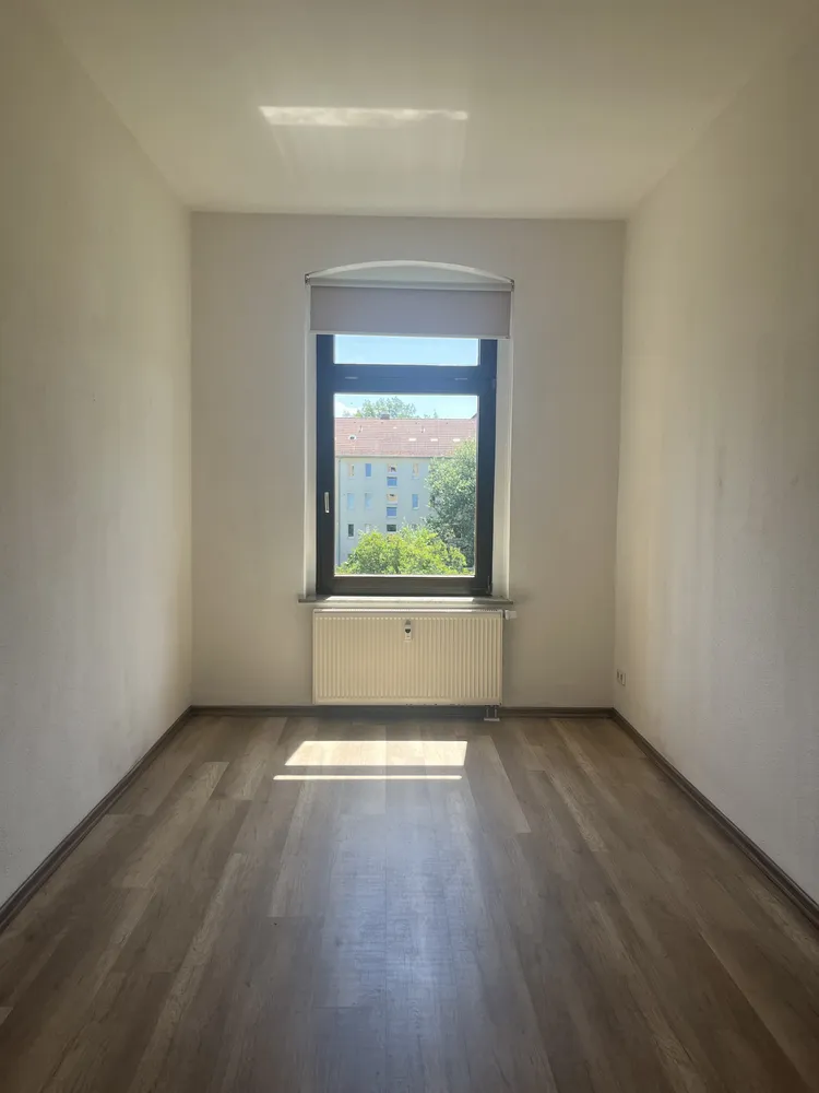 5 Zimmer Wohnung mit 95 m² in Plauen – Bild 10