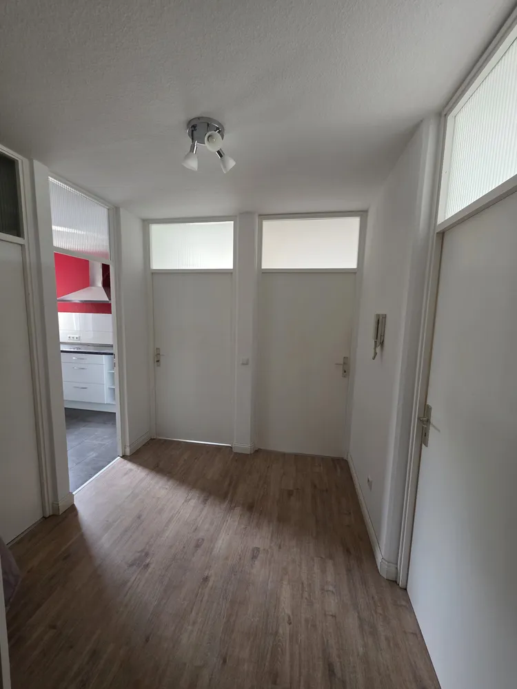 3 Zimmer Wohnung mit 76 m² in Köln – Bild 2