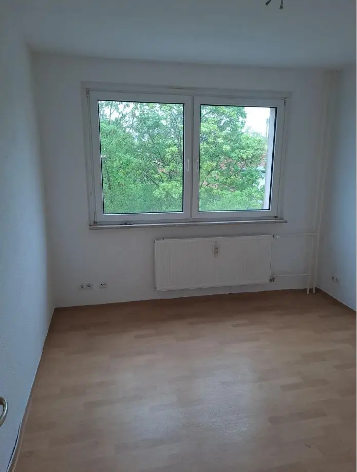 3 Zimmer Wohnung mit 58 m² in Bitterfeld-Wolfen – Bild 1