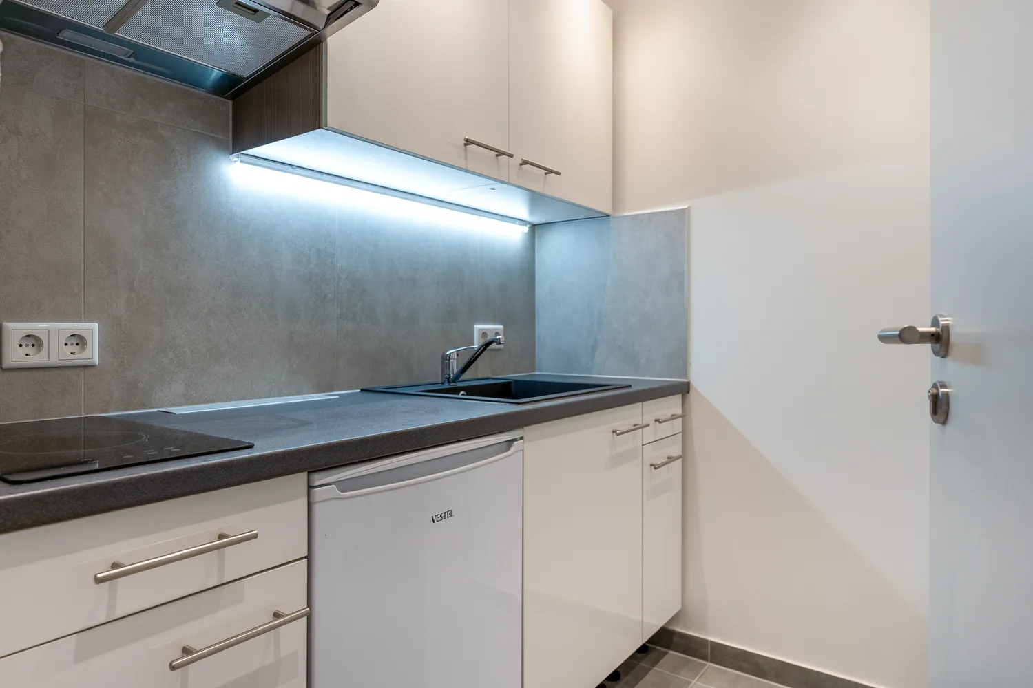 1 room apartment with 37 m² in Munich – Photo 6