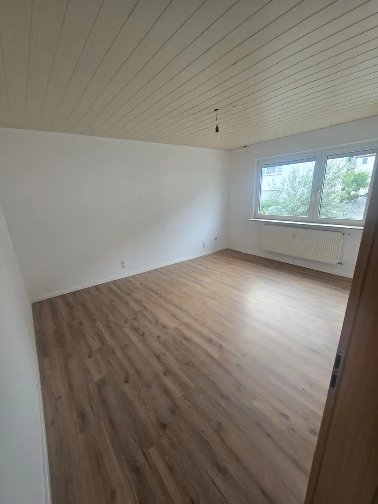 6 Zimmer Wohnung mit 95 m² in Mannheim – Bild 3