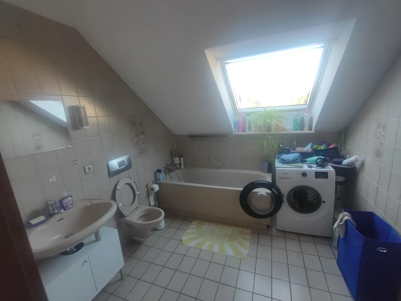 3 Zimmer Wohnung mit 75 m² in München – Bild 2