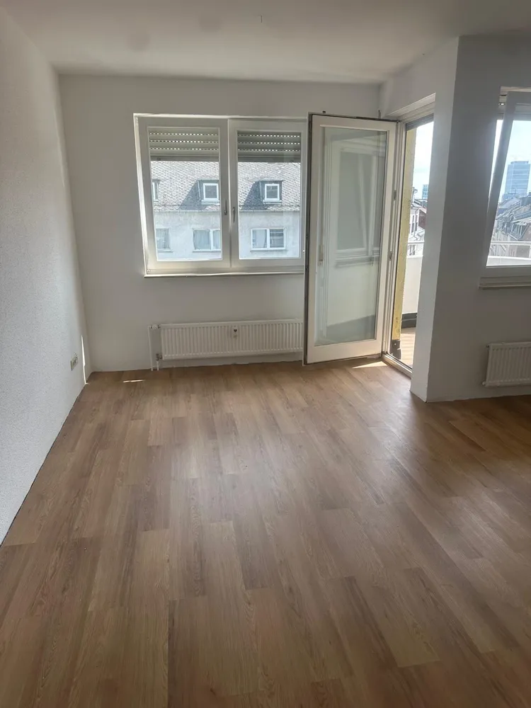 2 Zimmer Wohnung mit 35 m² in Frankfurt am Main – Bild 5