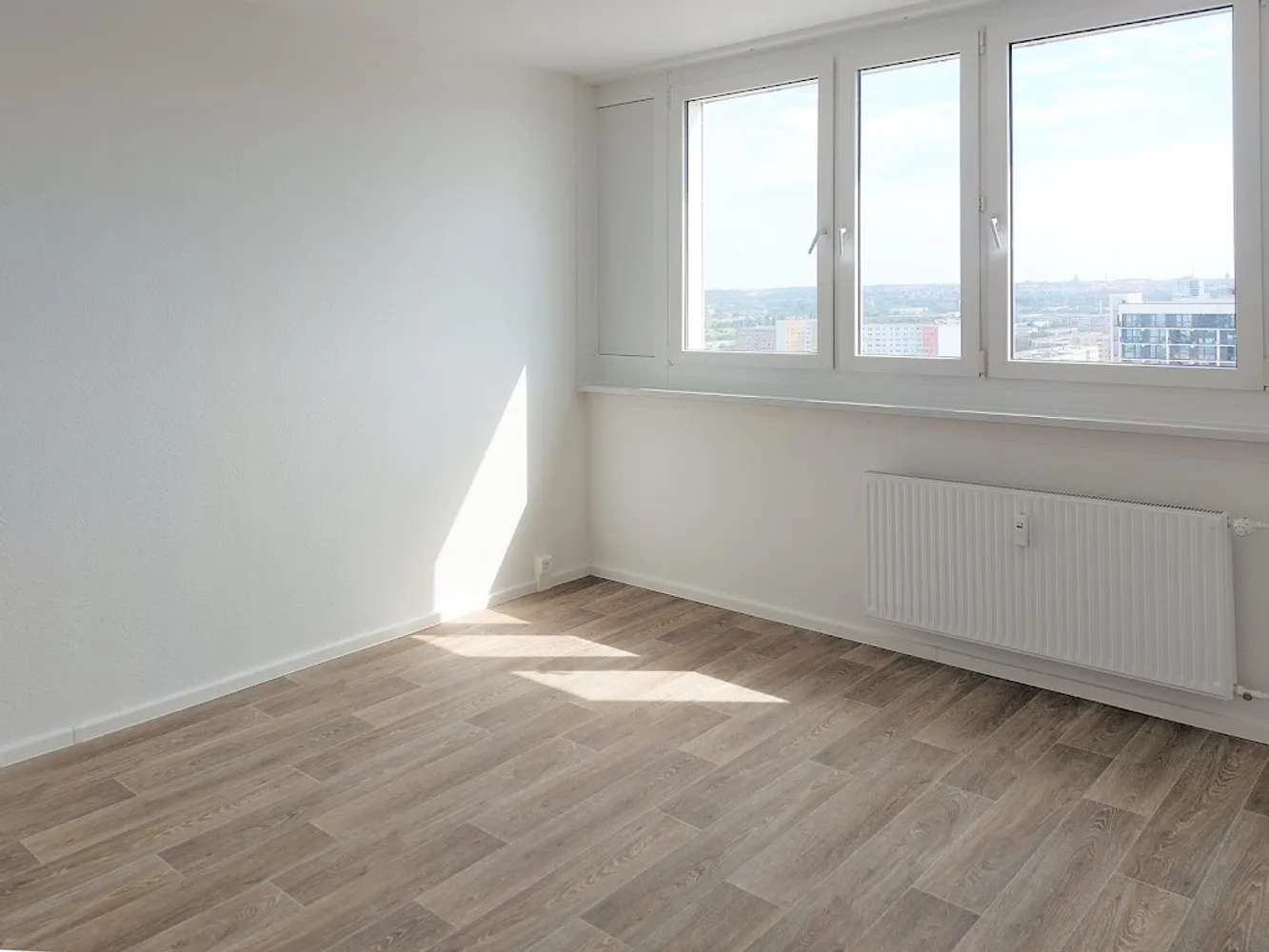 3 Zimmer Wohnung mit 66 m² in Halle (Saale) – Bild 2