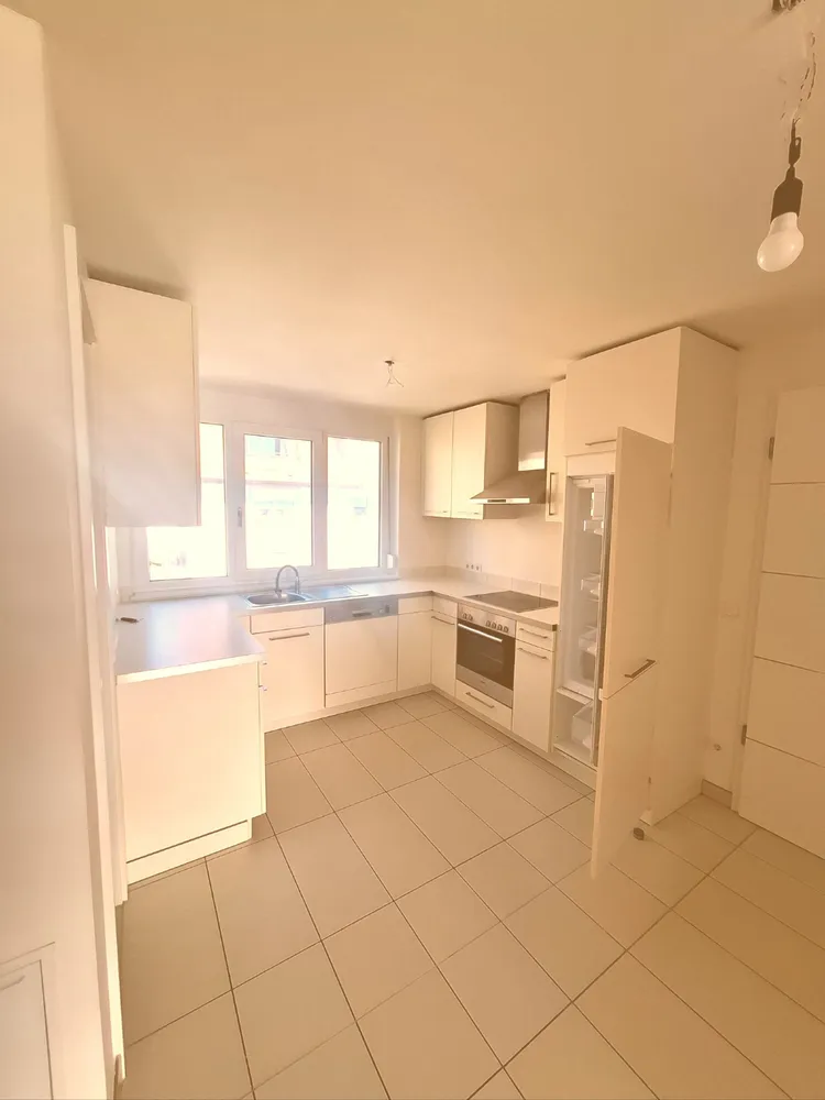 4 Zimmer Wohnung mit 105 m² in Stuttgart – Bild 3