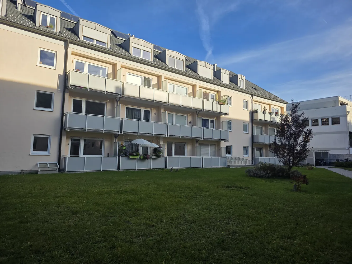 2 Zimmer Wohnung mit 55 m² in München – Bild 7