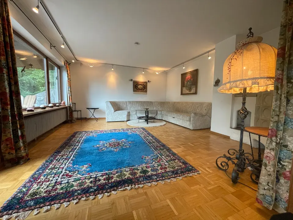 WG-Zimmer mit 180 m² in Weilheim in Oberbayern – Bild 1