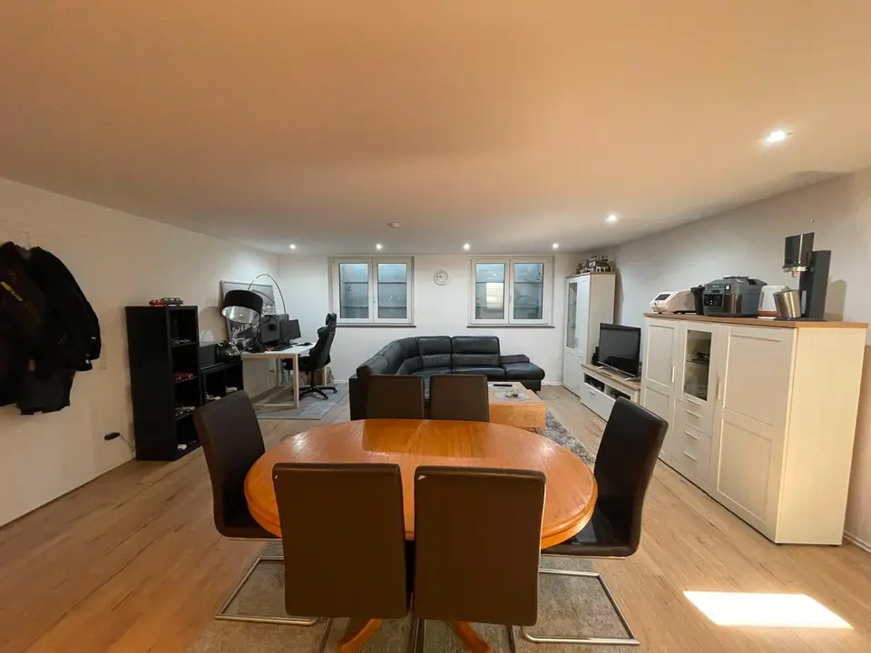 2 Zimmer Wohnung mit 60 m² in Herrenberg – Bild 2