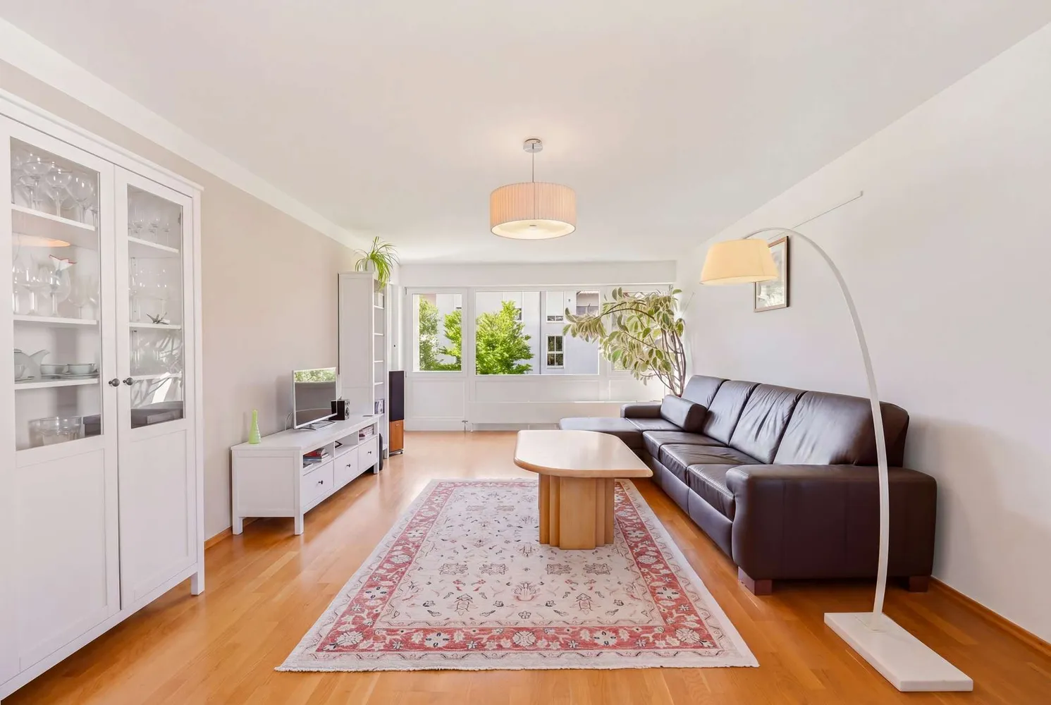 3 Zimmer Wohnung mit 93 m² in München – Bild 1