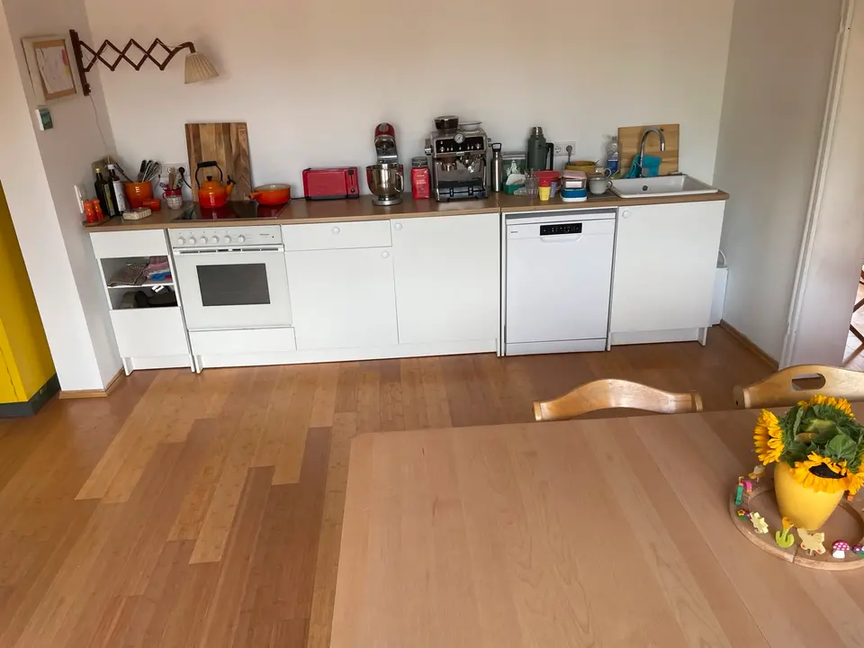 4 Zimmer Wohnung mit 101 m² in Düsseldorf – Bild 3