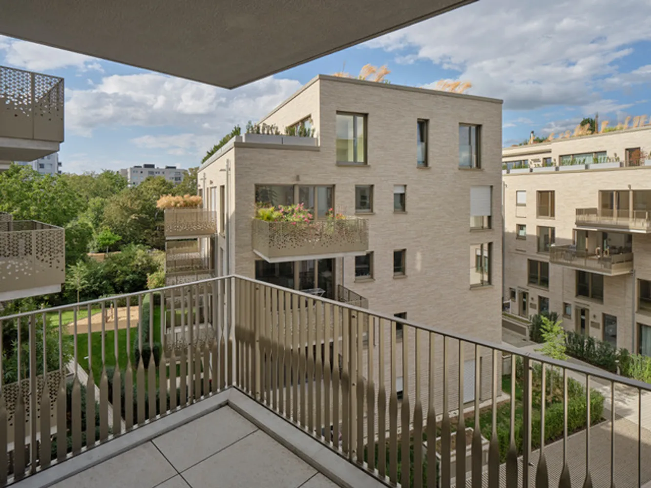 4 Zimmer Wohnung mit 112 m² in Düsseldorf – Bild 4