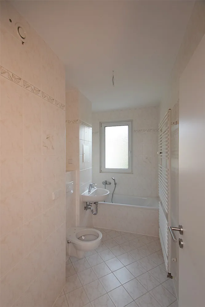 3 Zimmer Wohnung mit 60 m² in Halle (Saale) – Bild 4