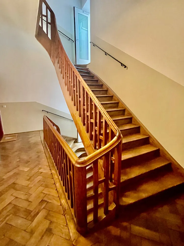 3 Zimmer Wohnung mit 113 m² in München – Bild 2