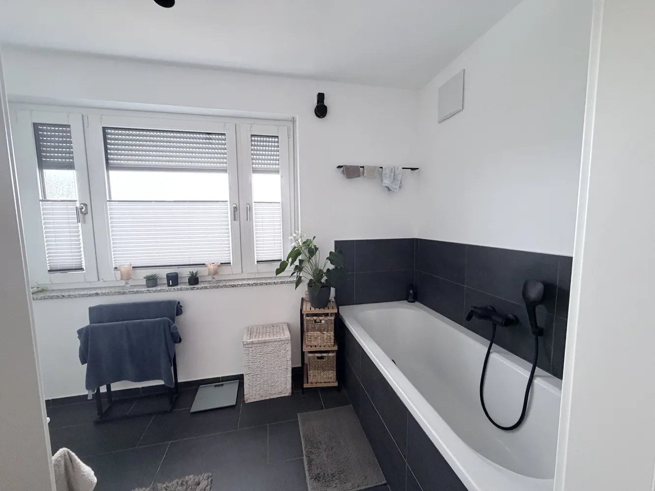 4 Zimmer Wohnung mit 109 m² in Nürnberg – Bild 12