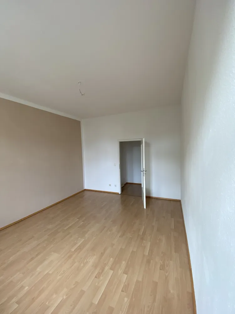 3 Zimmer Wohnung mit 97 m² in Halle (Saale) – Bild 5
