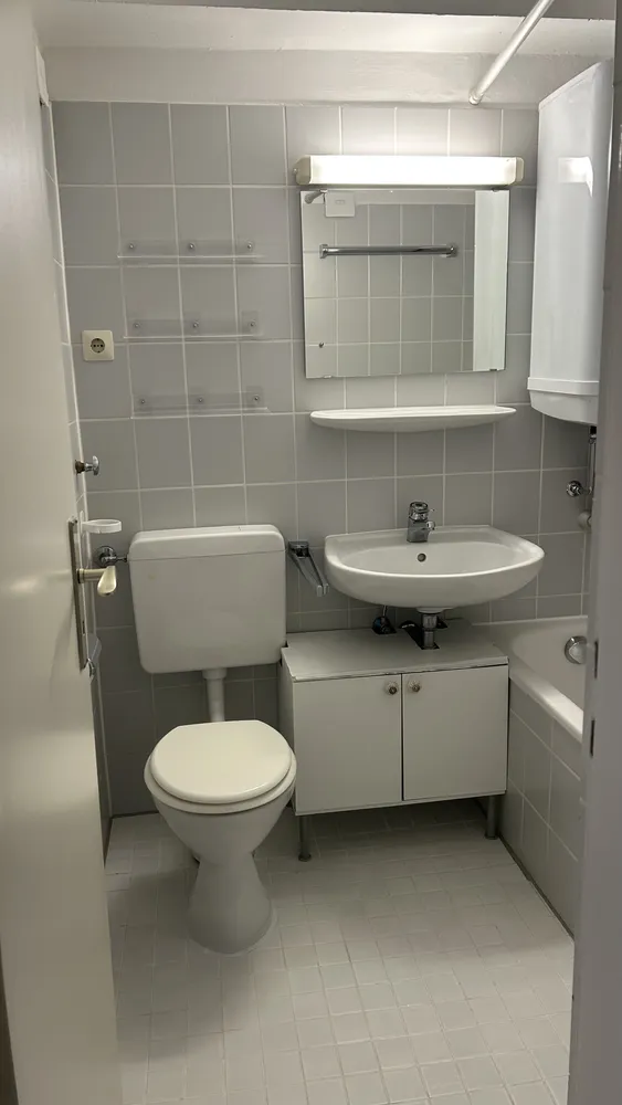 1 room apartment with 27 m² in Stuttgart – Photo 12