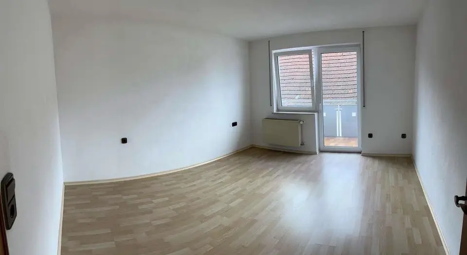 5 Zimmer Wohnung mit 95 m² in Nördlingen – Bild 2