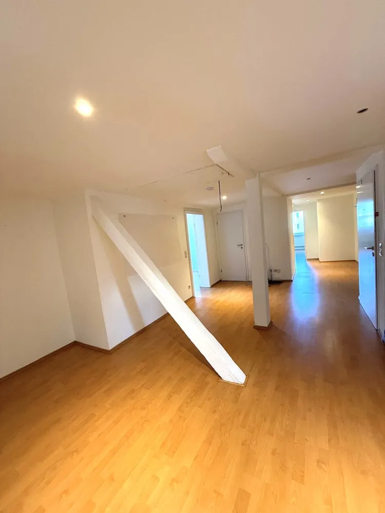 4 Zimmer Wohnung mit 130 m² in Friedrichshafen – Bild 9