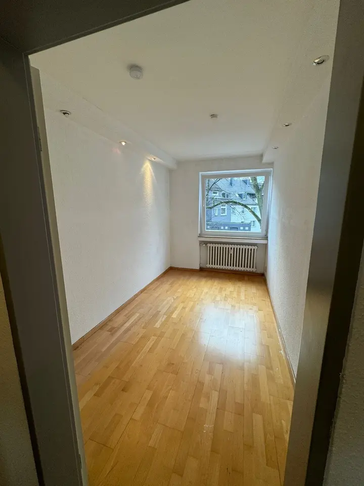 4 Zimmer Wohnung mit 74 m² in Duisburg – Bild 3