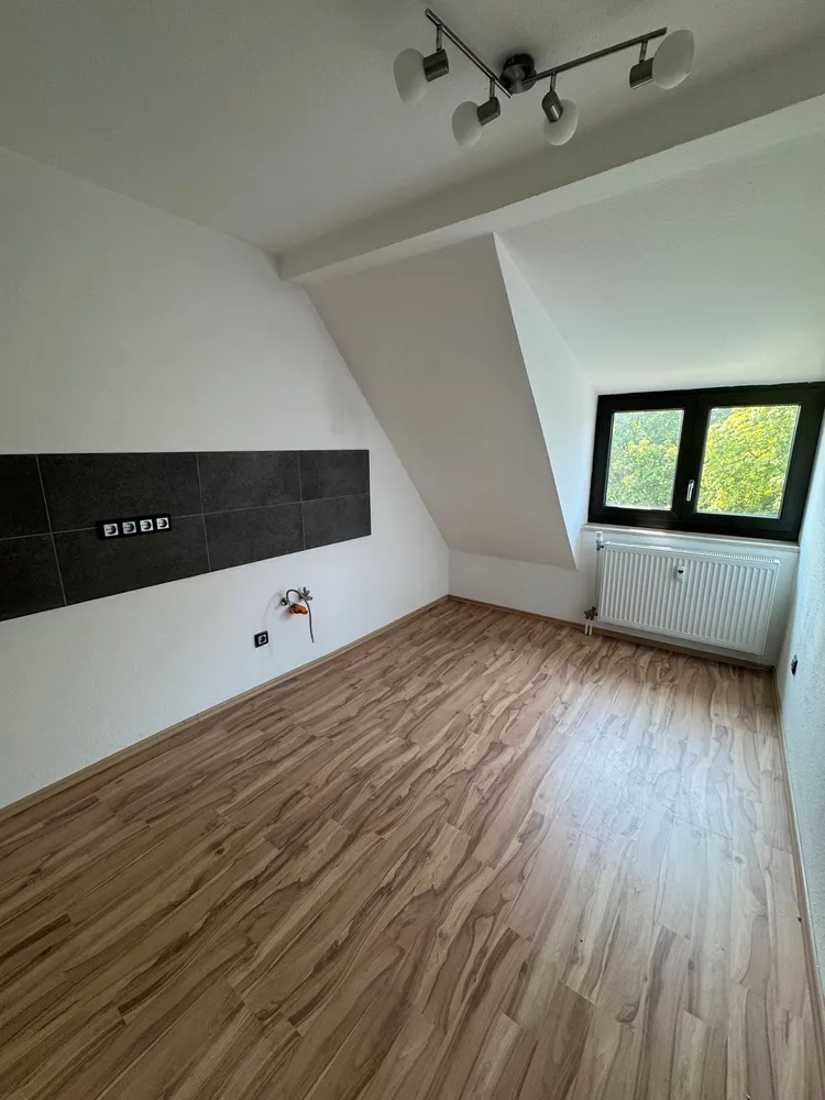 5 Zimmer Wohnung mit 110 m² in Regensburg – Bild 3