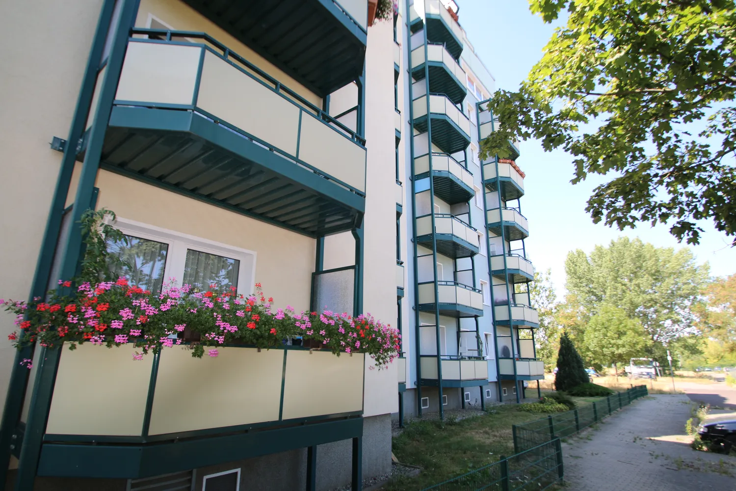 2 Zimmer Wohnung mit 49 m² in Magdeburg – Bild 3