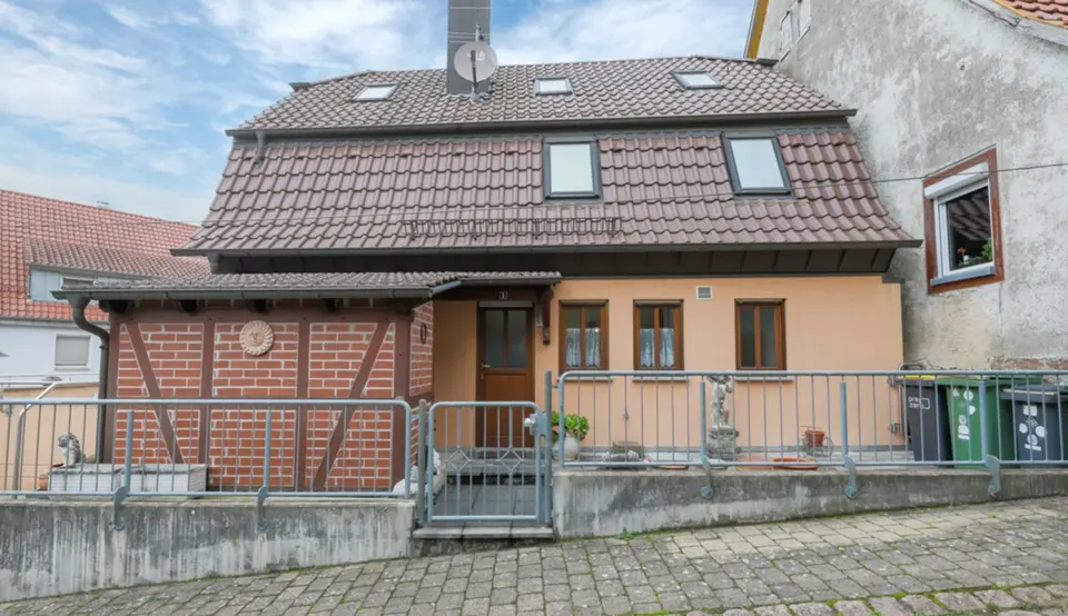 9 Zimmer Haus mit 145 m² in Pforzheim – Bild 3