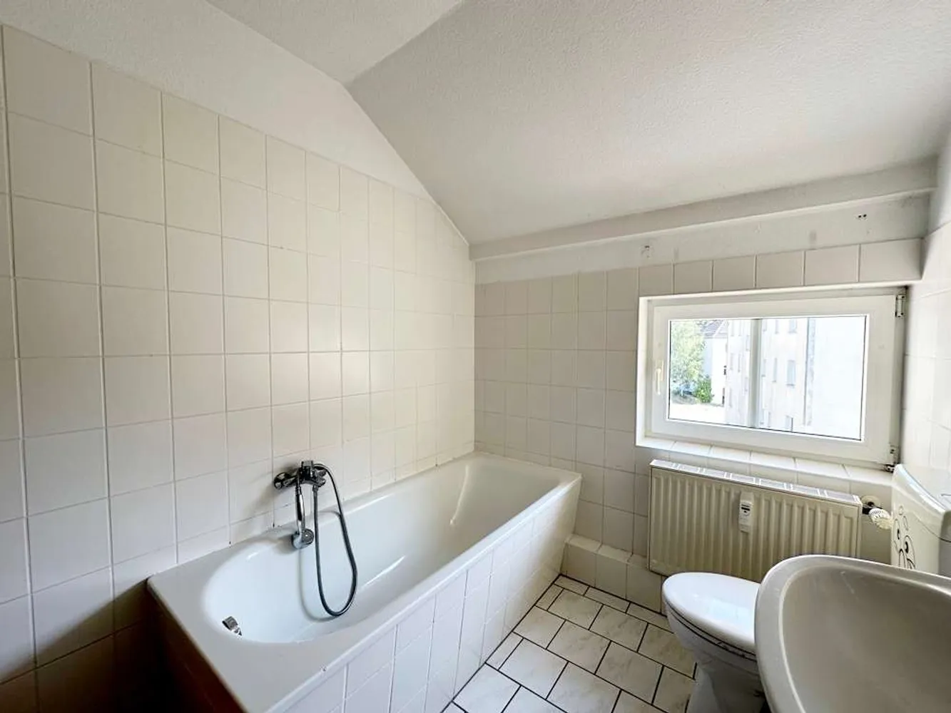3 room apartment with 79 m² in Chemnitz – Photo 4
